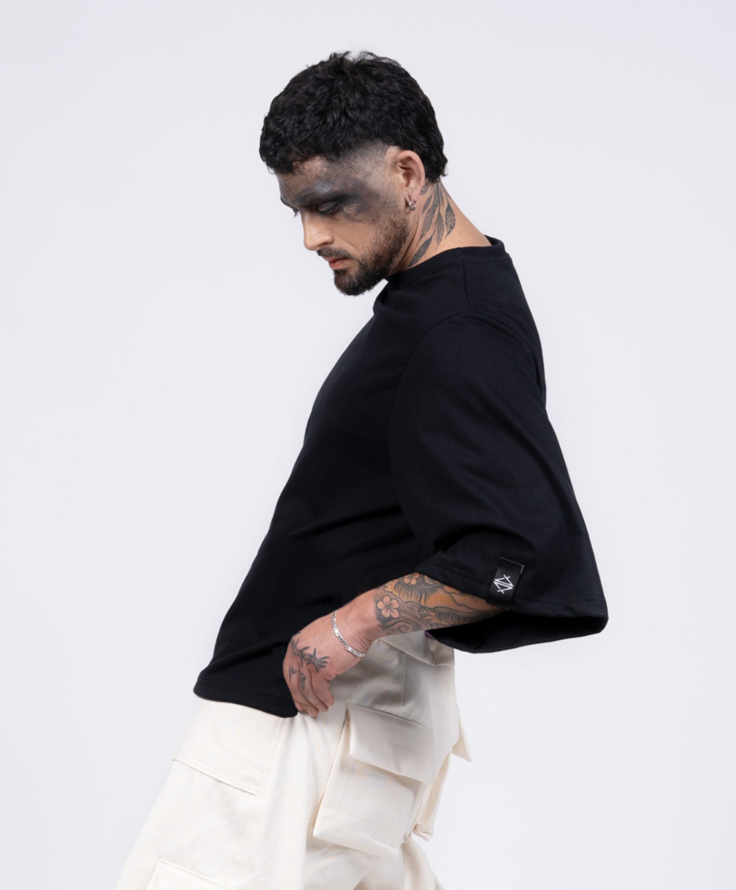 Polera Oversize Oni